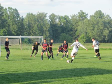 Nogometna tekma NK Teleing - KMN Old Boys MS, maj 2014 17